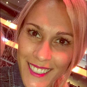 Meet your Posher, Serafina